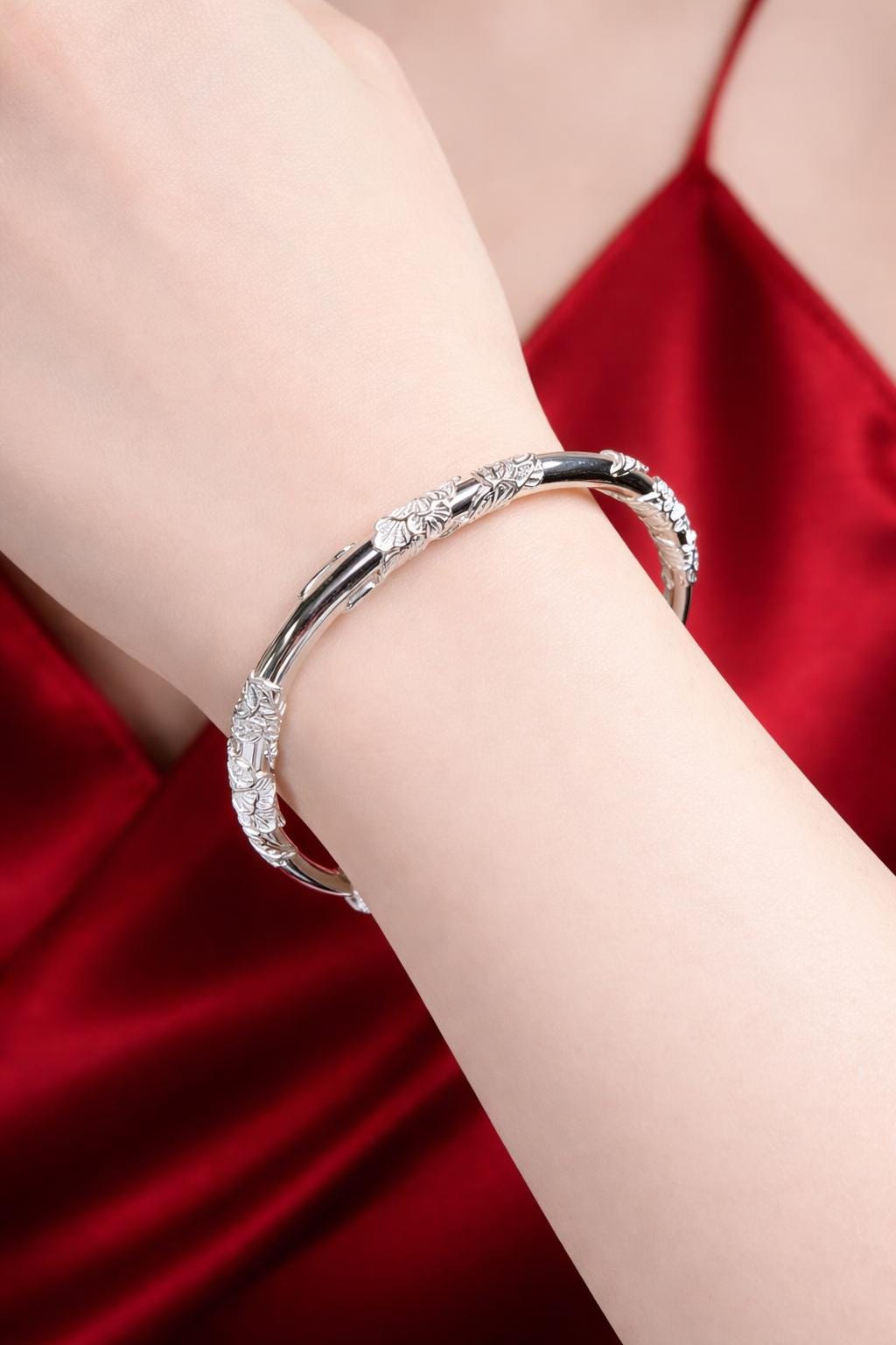 Vintage Floral Silver Plated Bangle, Engraved Elegant Minimalist Bracelet
