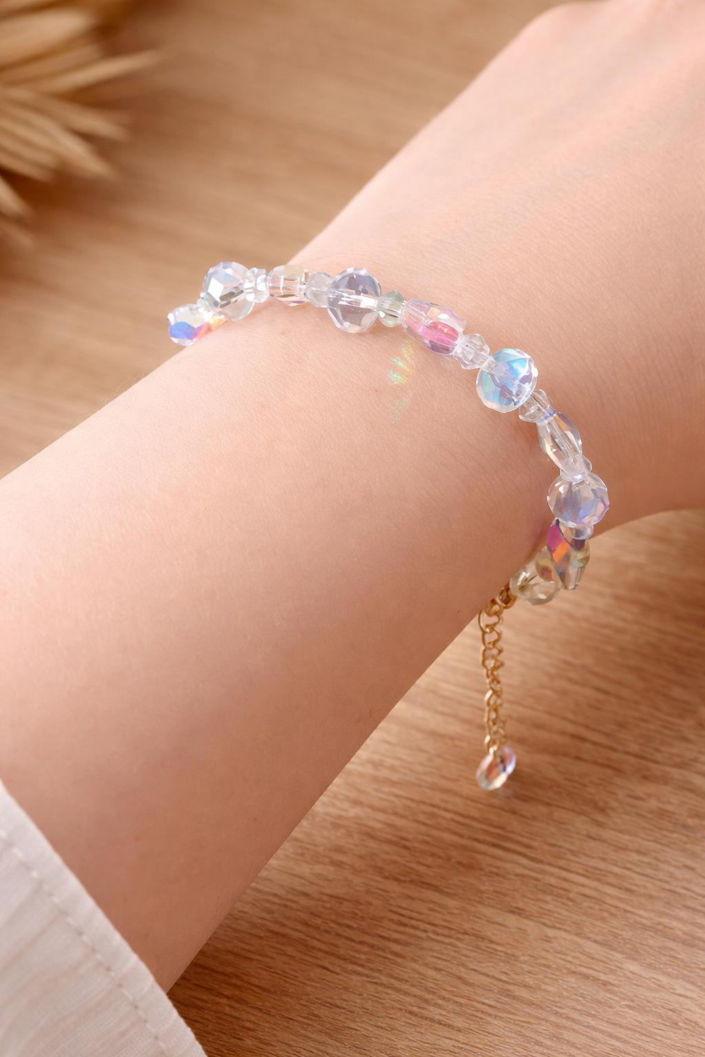 Clear Butterfly Beaded Bracelet, Transparent Crystal-Like Beads, Minimalist Daily Wear Jewelry