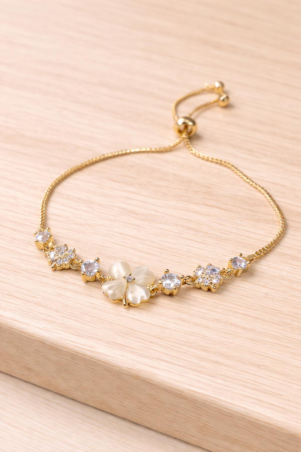 Cat's Eye Flower Bracelet, Rhinestone Adjustable Chain, Elegant Minimalist Jewelry