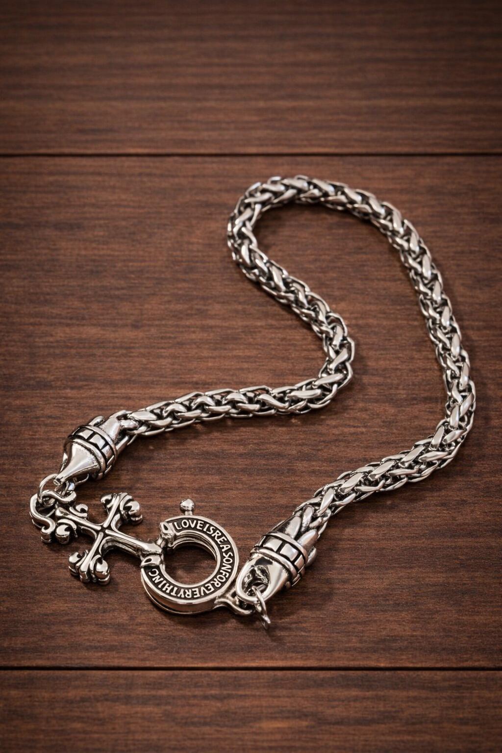 1pc Elegant Braided Chain Cross & Horseshoe Charm Bracelet For Women, Suitable For Daily Wear